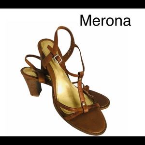 Merona brown leather heel sandals